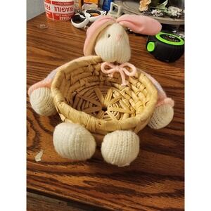 Vintage Easter Basket‎ Rattan With Rabbit Easter Bunny Plush Pink & Beige